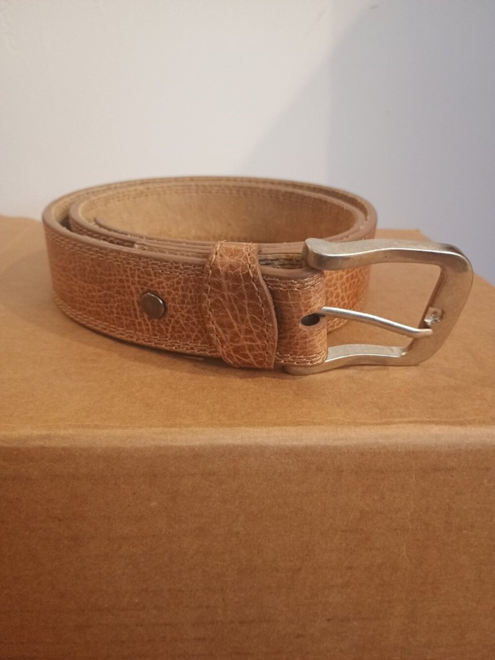 Men's Brown Top Grain Bison Leather Belt Sz 36 1.5 in Wide Adjustable Buckle